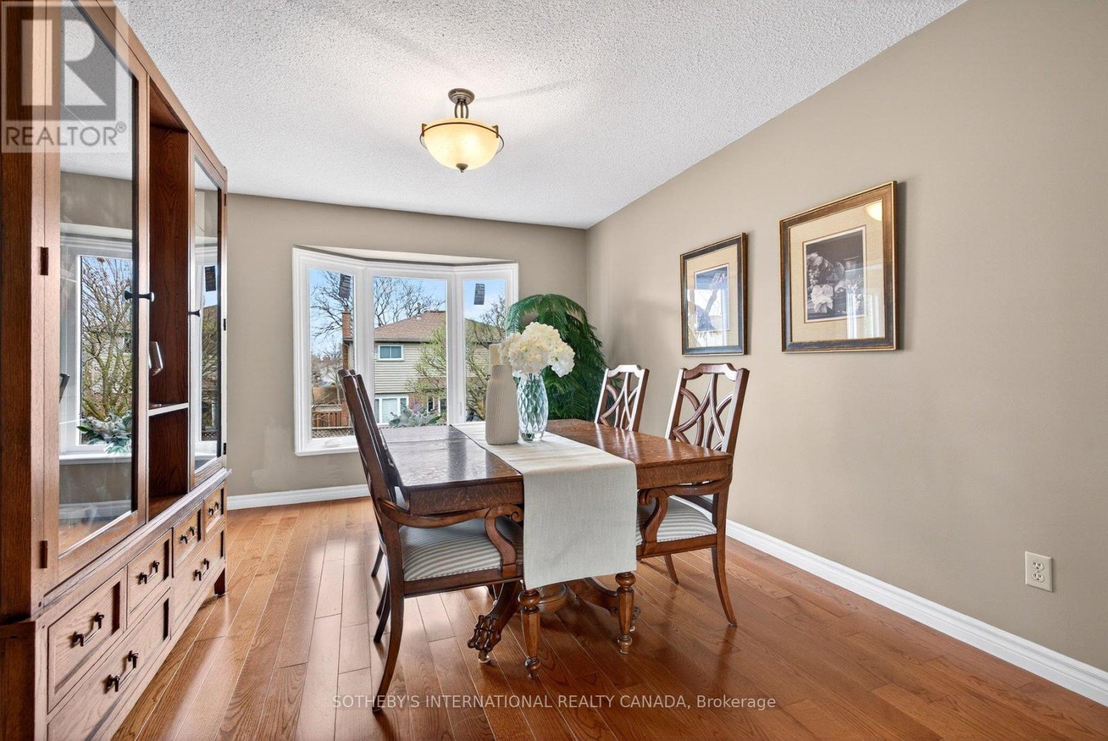 2163 Winding Way, Burlington, Ontario  L7M 2X2 - Photo 7 - W13012568