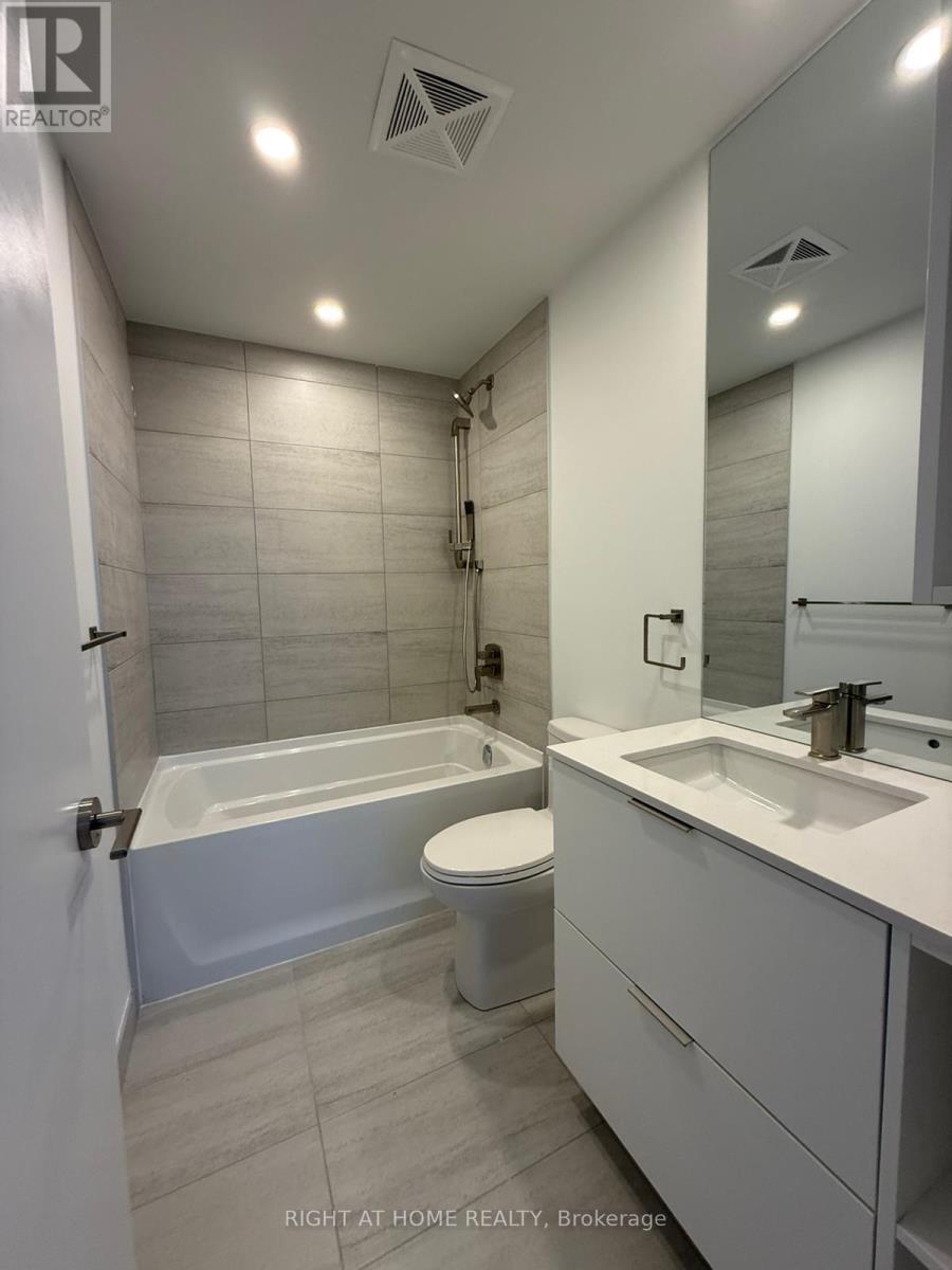 2409 - 1 Fairview Road, Mississauga, Ontario  L5A 0B4 - Photo 12 - W13012576