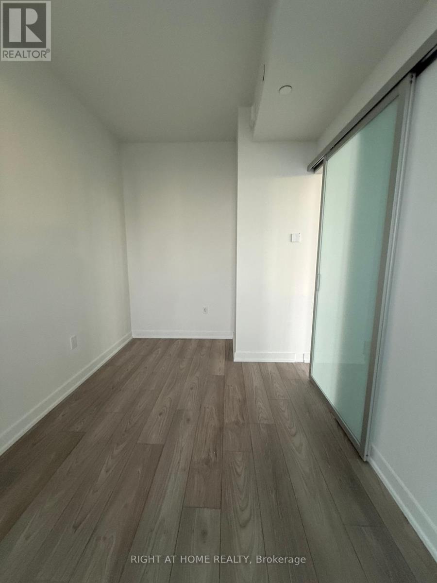 2409 - 1 Fairview Road, Mississauga, Ontario  L5A 0B4 - Photo 20 - W13012576