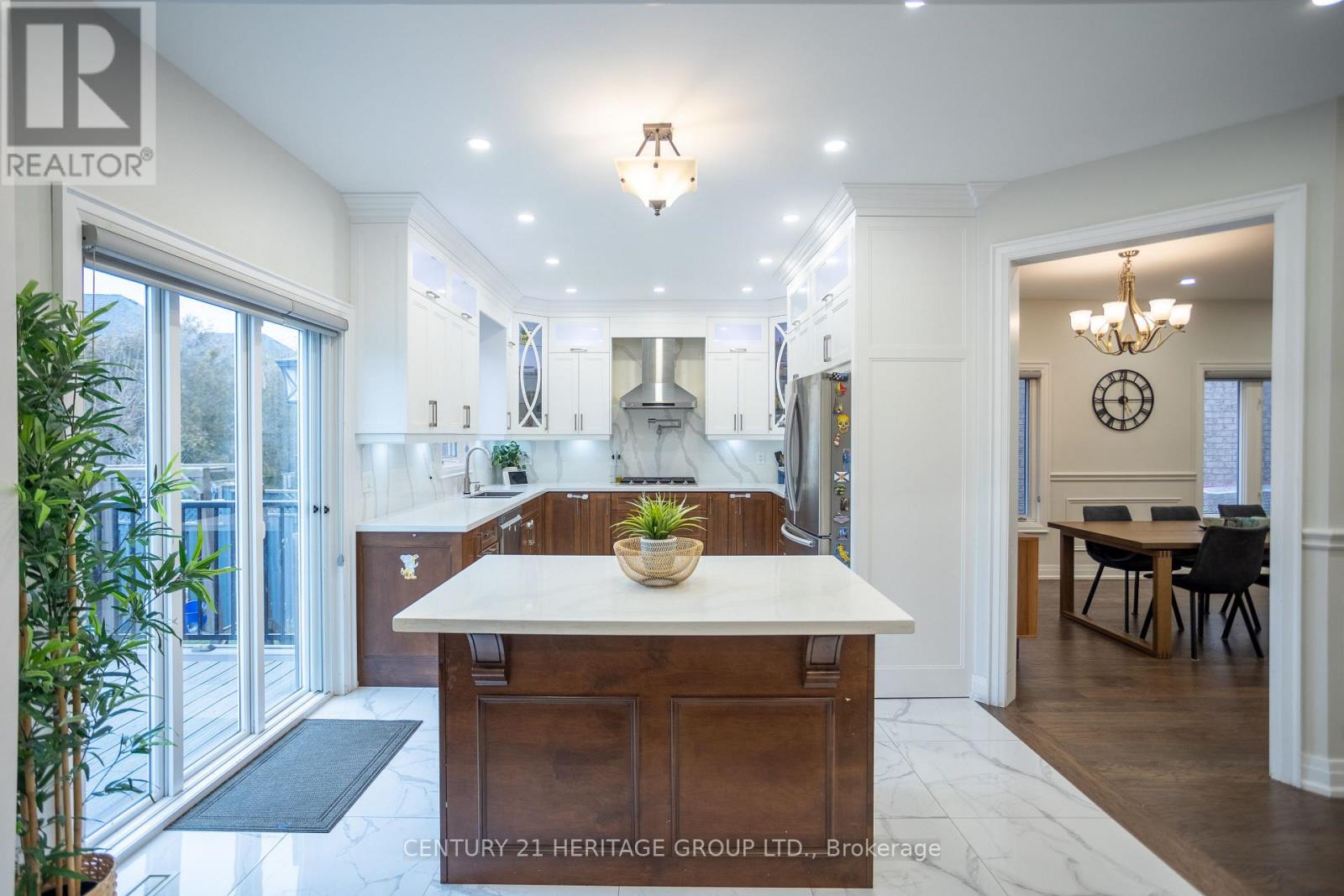 2434 Blue Holly Crescent, Oakville, Ontario  L6M 4V4 - Photo 12 - W13012582