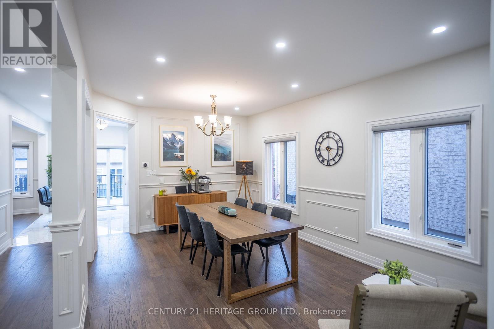 2434 Blue Holly Crescent, Oakville, Ontario  L6M 4V4 - Photo 5 - W13012582