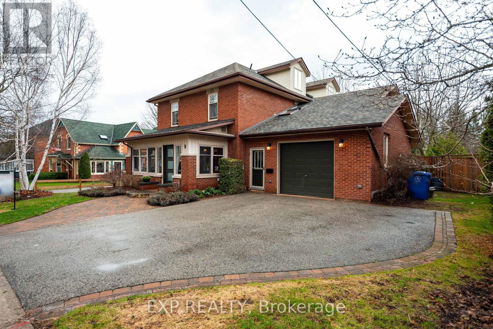 9 Wellington Street, Orangeville, Ontario  L9W 2L2 - Photo 3 - W13012608