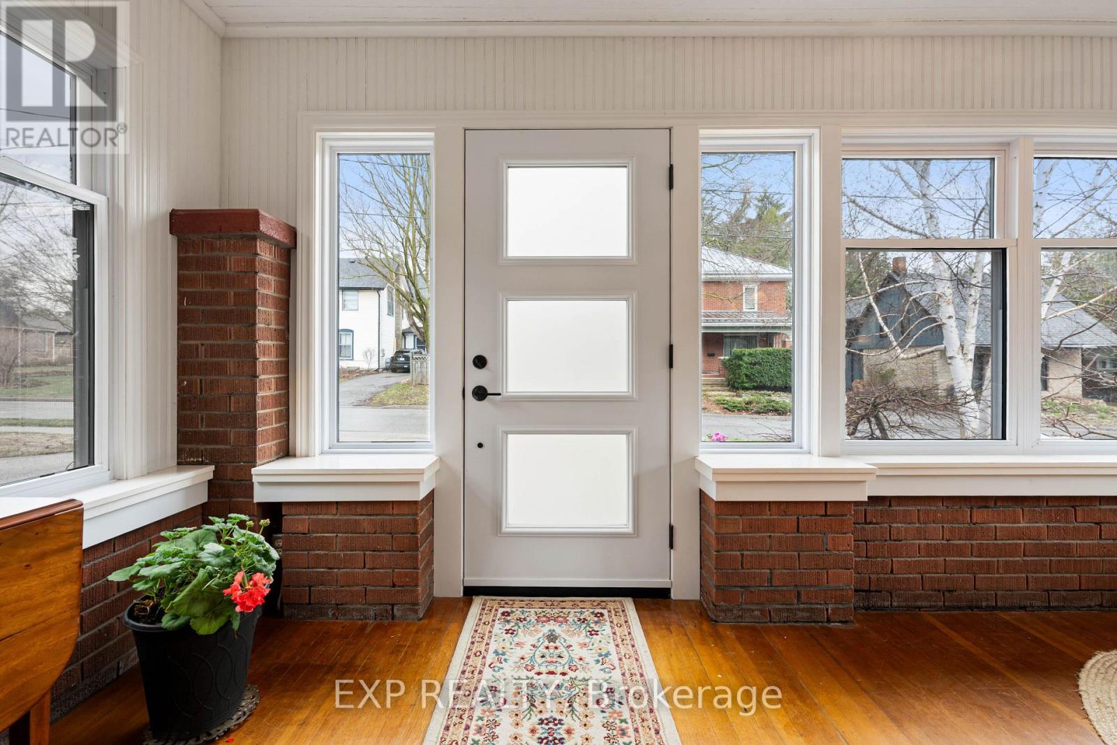 9 Wellington Street, Orangeville, Ontario  L9W 2L2 - Photo 5 - W13012608