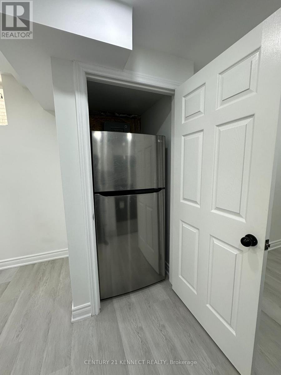 Bsmt - 86 Oakmeadow Drive, Brampton, Ontario  L7A 2L9 - Photo 6 - W13012620