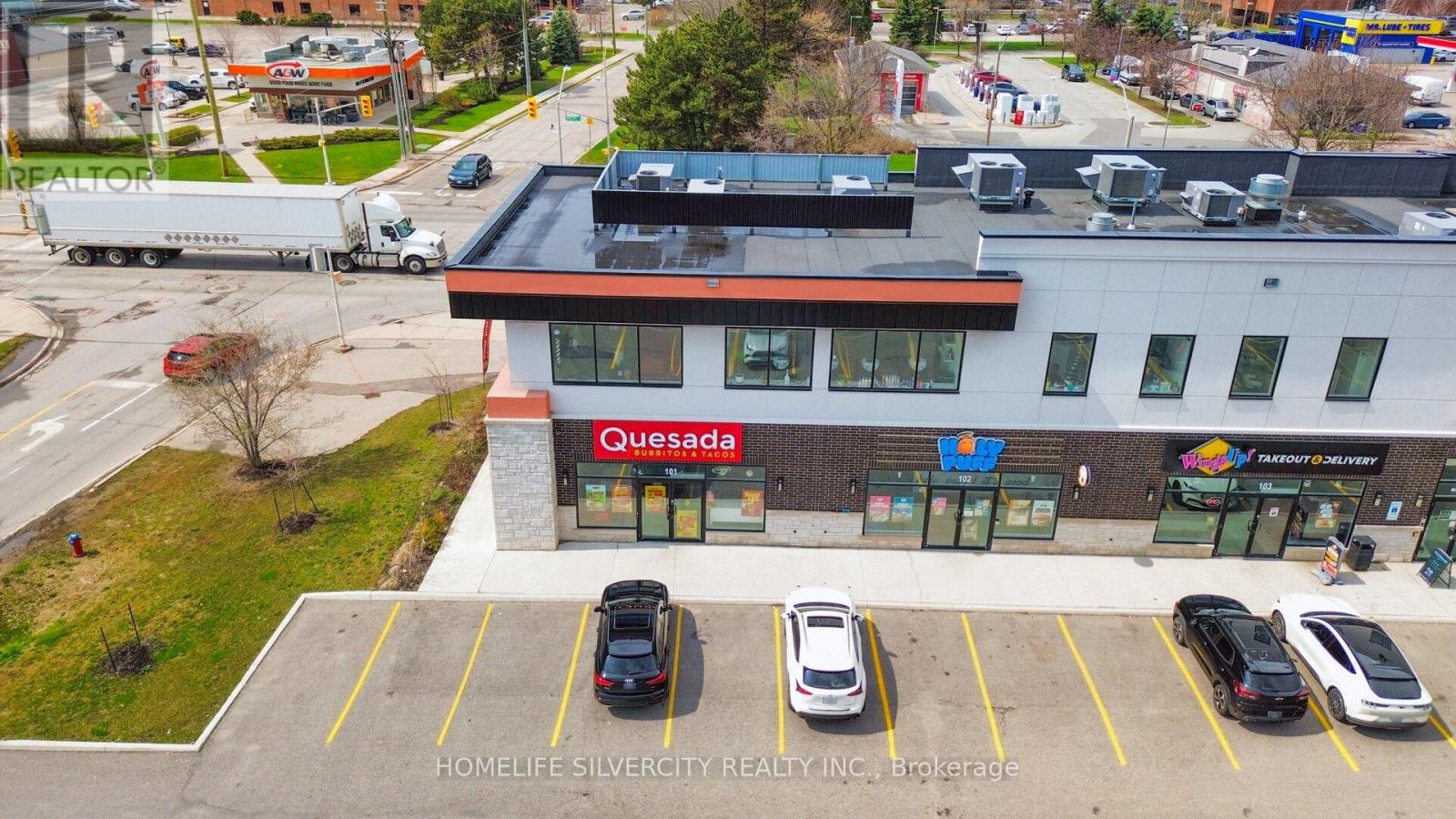 101 - 358 Speers Road, Oakville, Ontario  L6K 3R9 - Photo 2 - W13012668