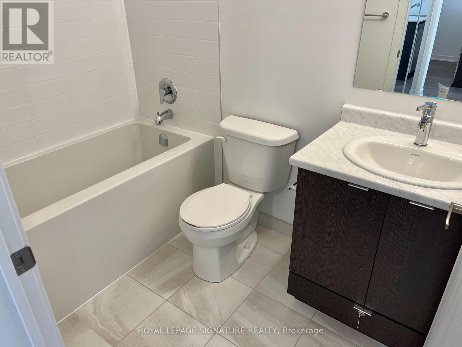 103 - 150 Canon Jackson Drive, Toronto, Ontario  M6M 0B7 - Photo 8 - W13012680