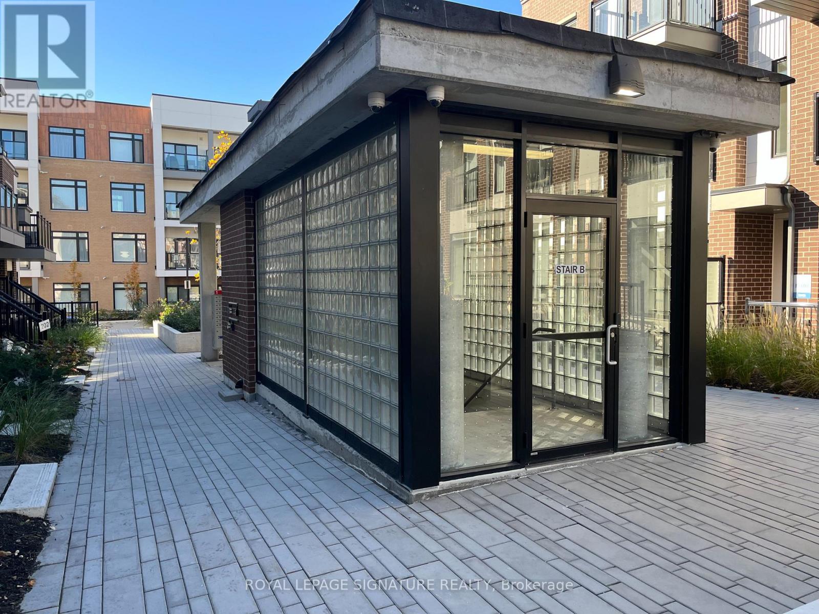 103 - 150 Canon Jackson Drive, Toronto, Ontario  M6M 0B7 - Photo 9 - W13012680