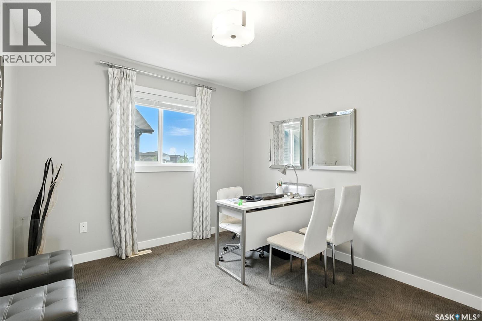 212 Secord Way, Saskatoon, Saskatchewan  S7V 0L9 - Photo 25 - SK033243