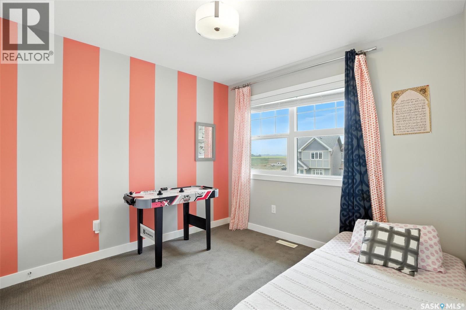 212 Secord Way, Saskatoon, Saskatchewan  S7V 0L9 - Photo 26 - SK033243