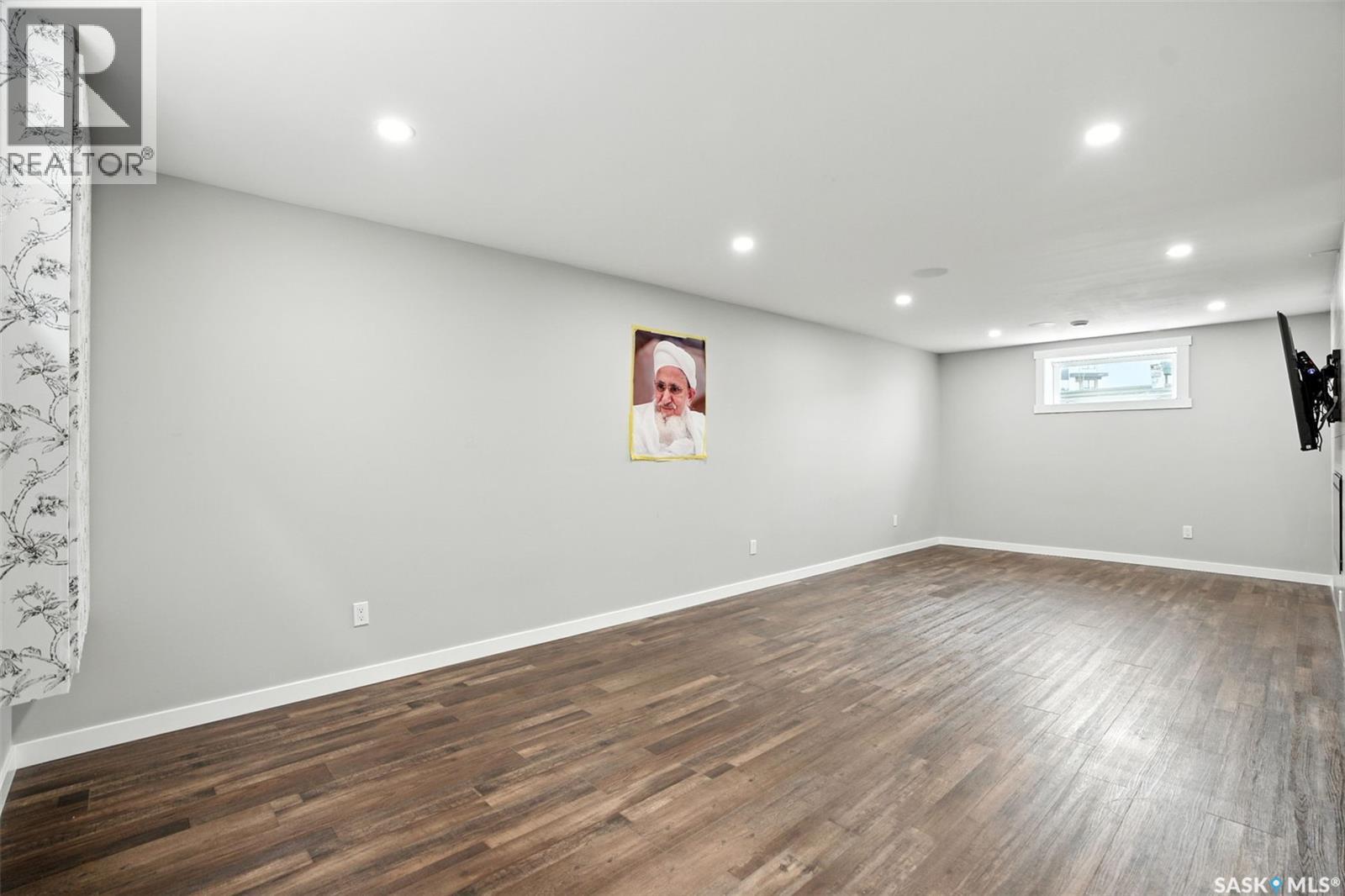 212 Secord Way, Saskatoon, Saskatchewan  S7V 0L9 - Photo 28 - SK033243