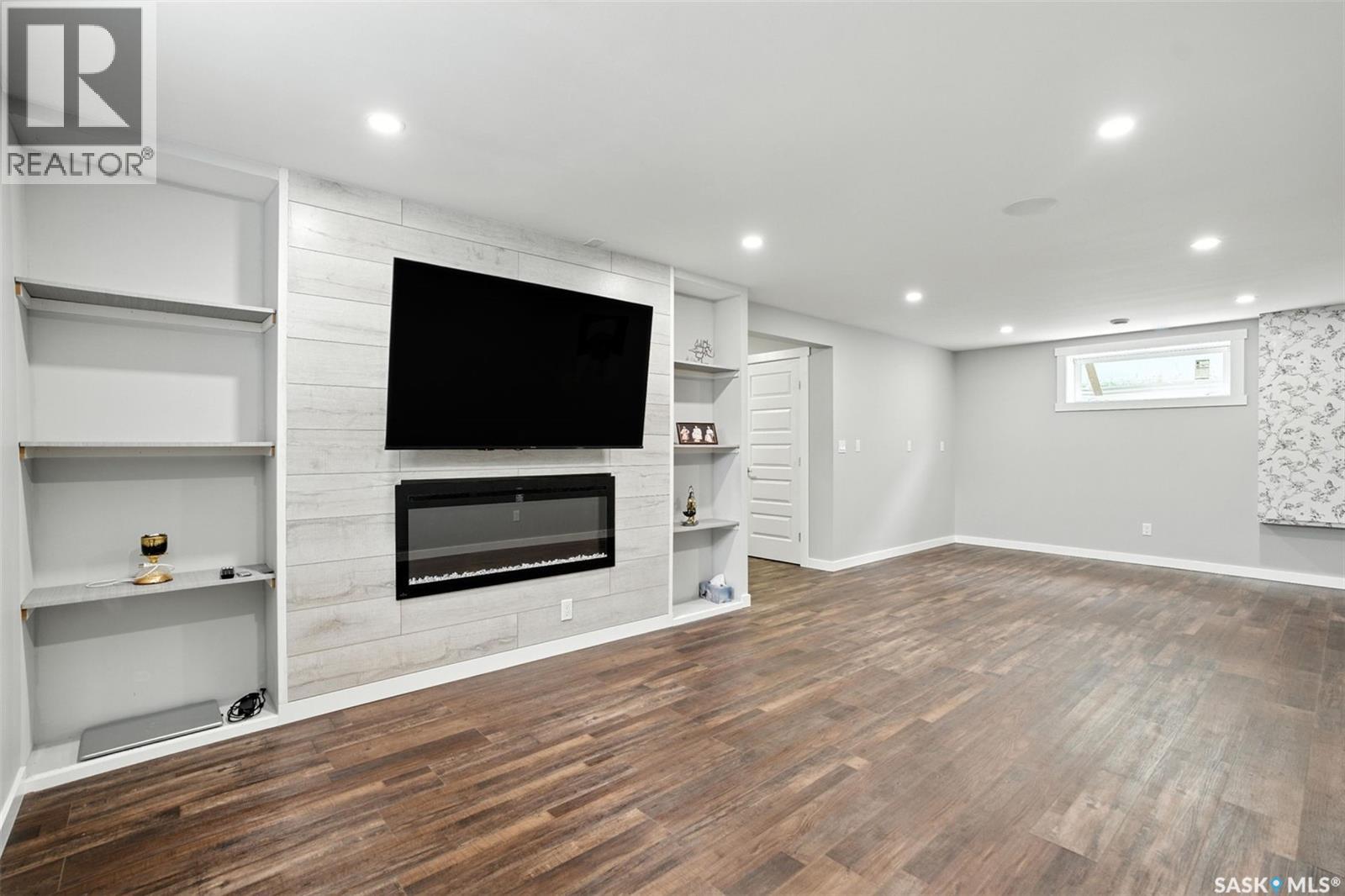 212 Secord Way, Saskatoon, Saskatchewan  S7V 0L9 - Photo 29 - SK033243