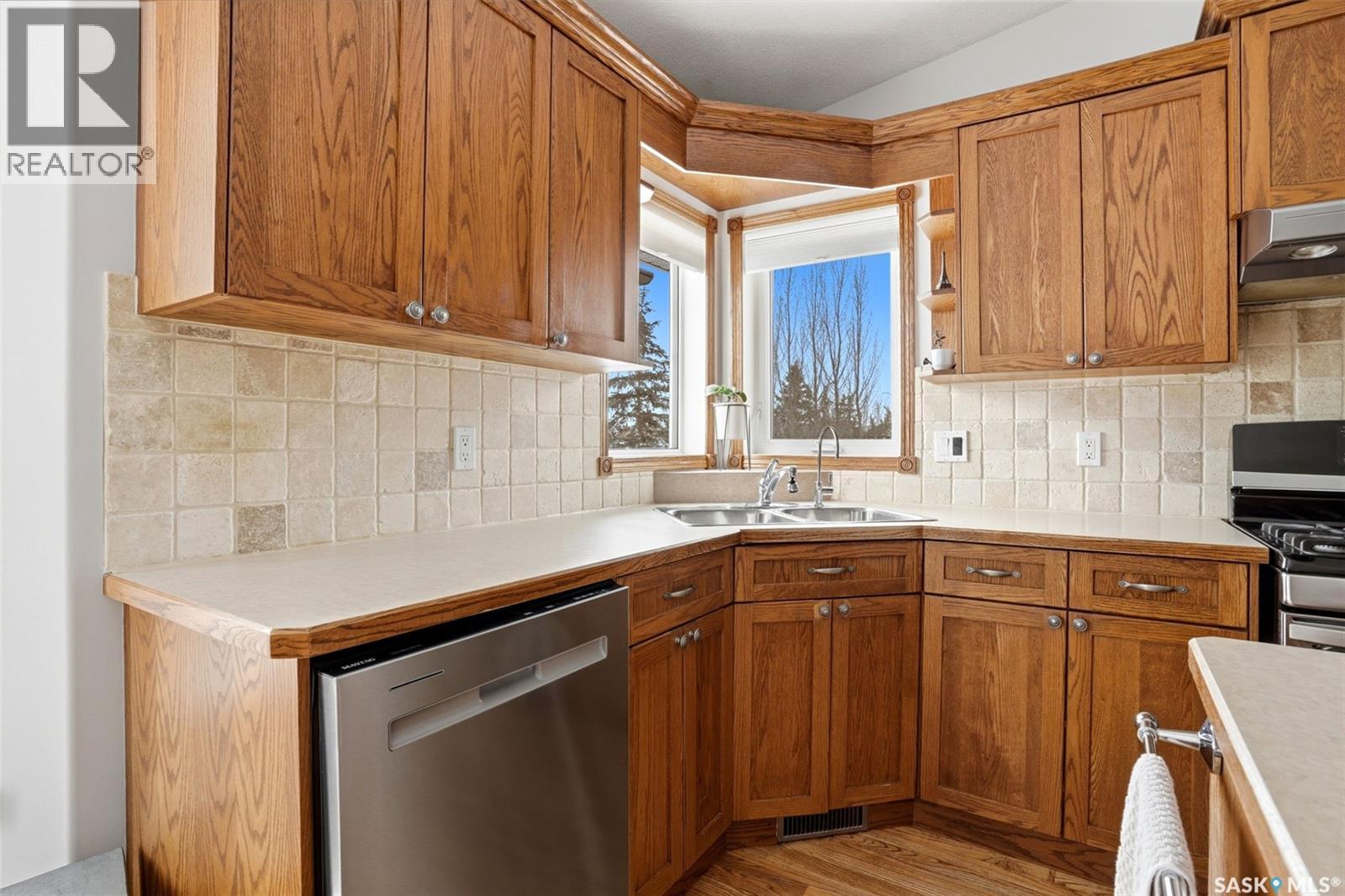 2358 Mcgregor Place, Regina, Saskatchewan  S4V 2Y4 - Photo 11 - SK033227