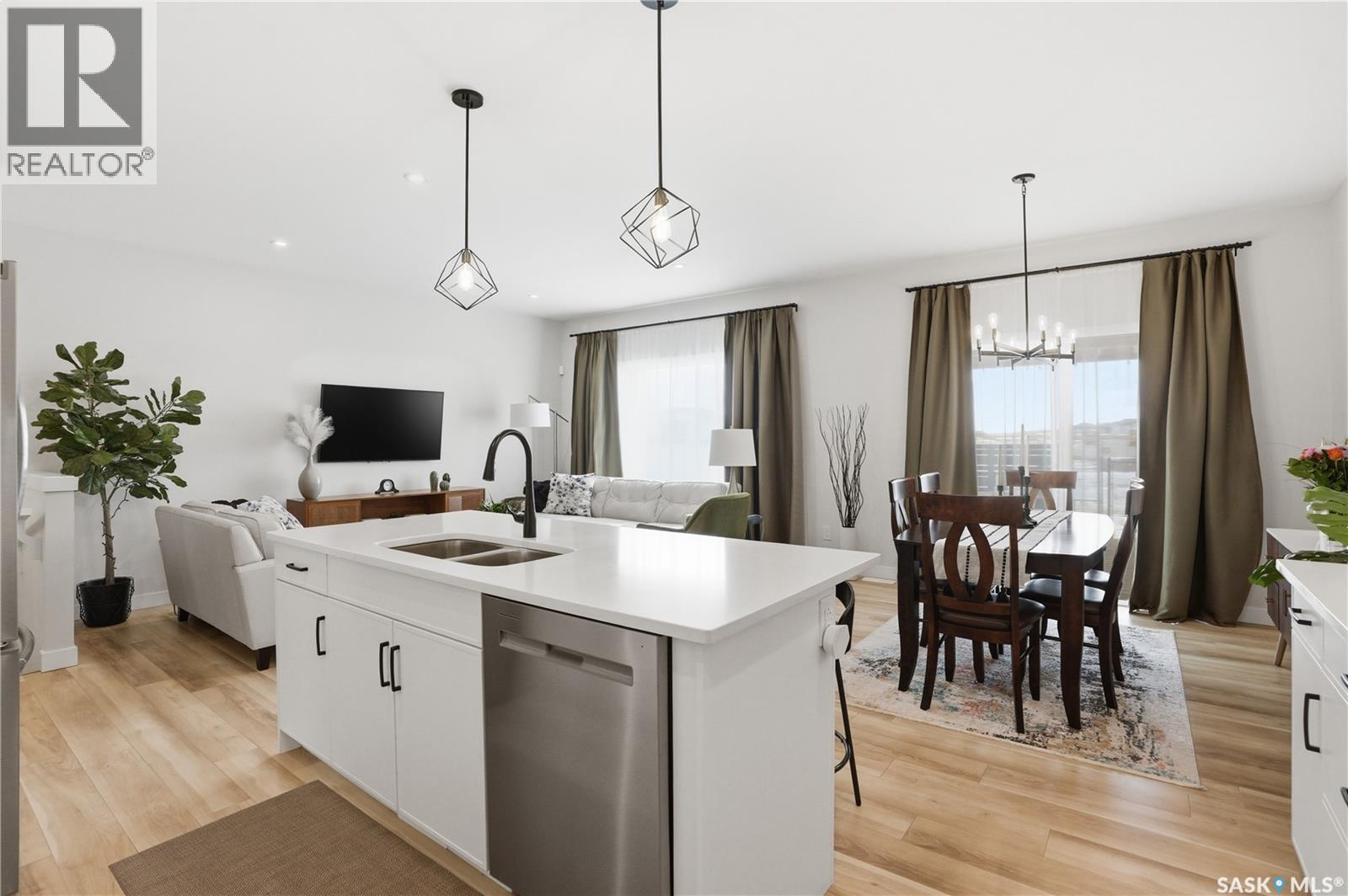 114 Keith Way, Saskatoon, Saskatchewan  S7V 0X7 - Photo 10 - SK033084