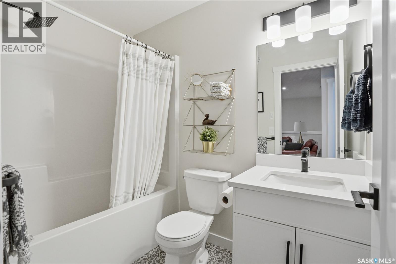 114 Keith Way, Saskatoon, Saskatchewan  S7V 0X7 - Photo 37 - SK033084