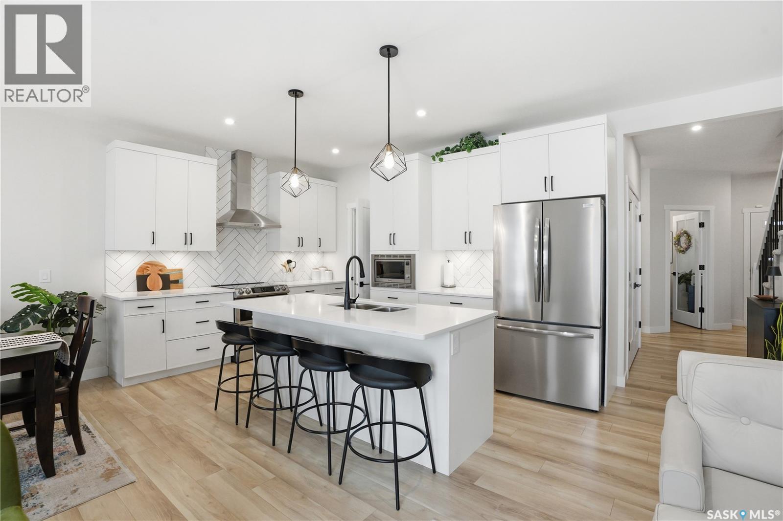 114 Keith Way, Saskatoon, Saskatchewan  S7V 0X7 - Photo 6 - SK033084