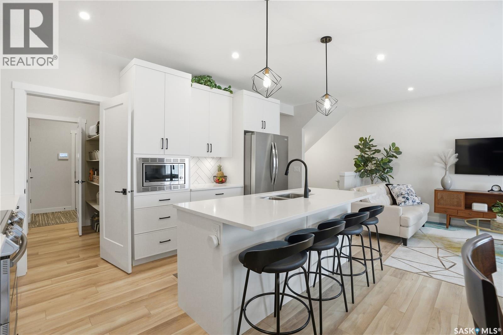 114 Keith Way, Saskatoon, Saskatchewan  S7V 0X7 - Photo 7 - SK033084