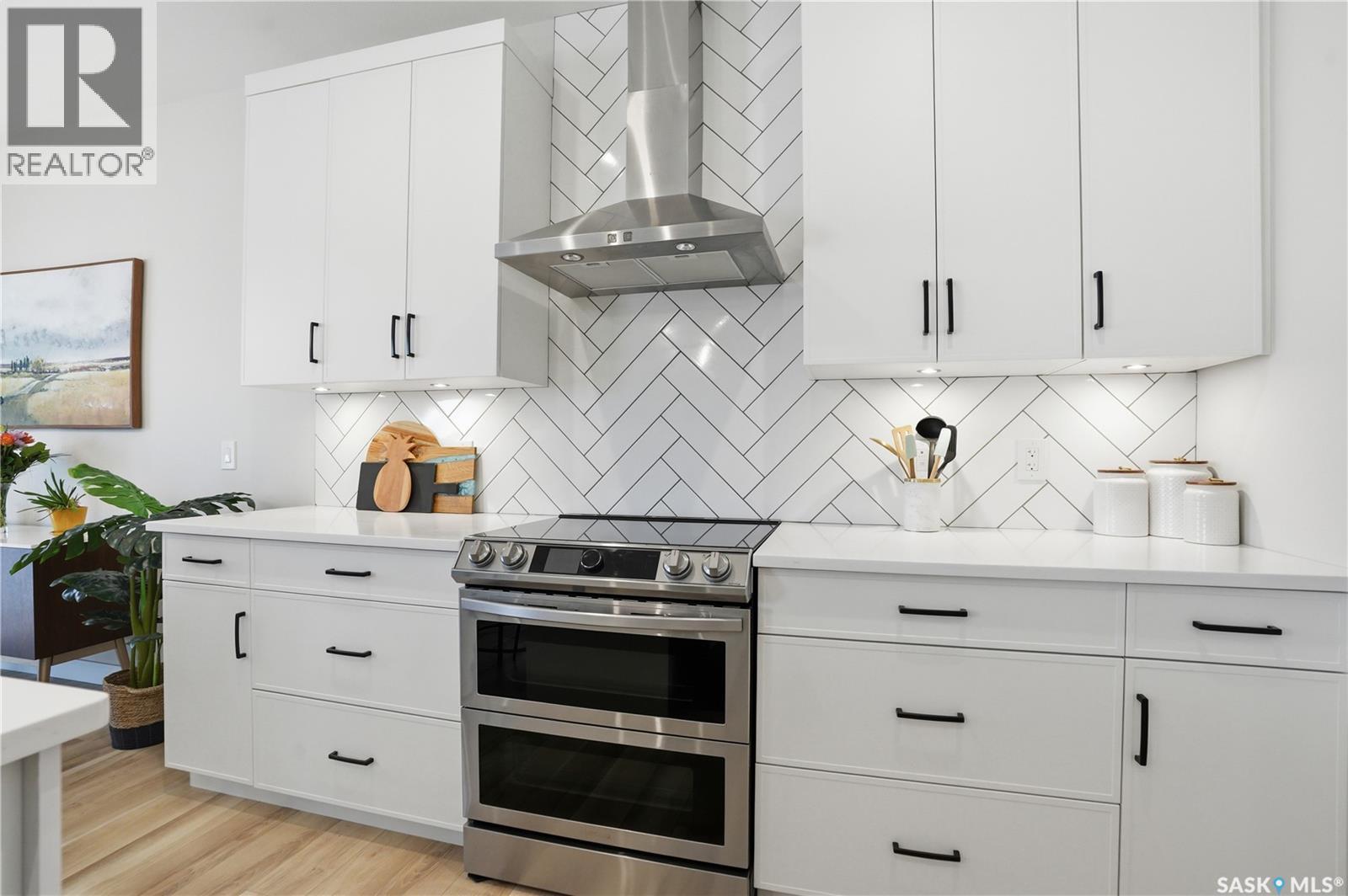 114 Keith Way, Saskatoon, Saskatchewan  S7V 0X7 - Photo 8 - SK033084