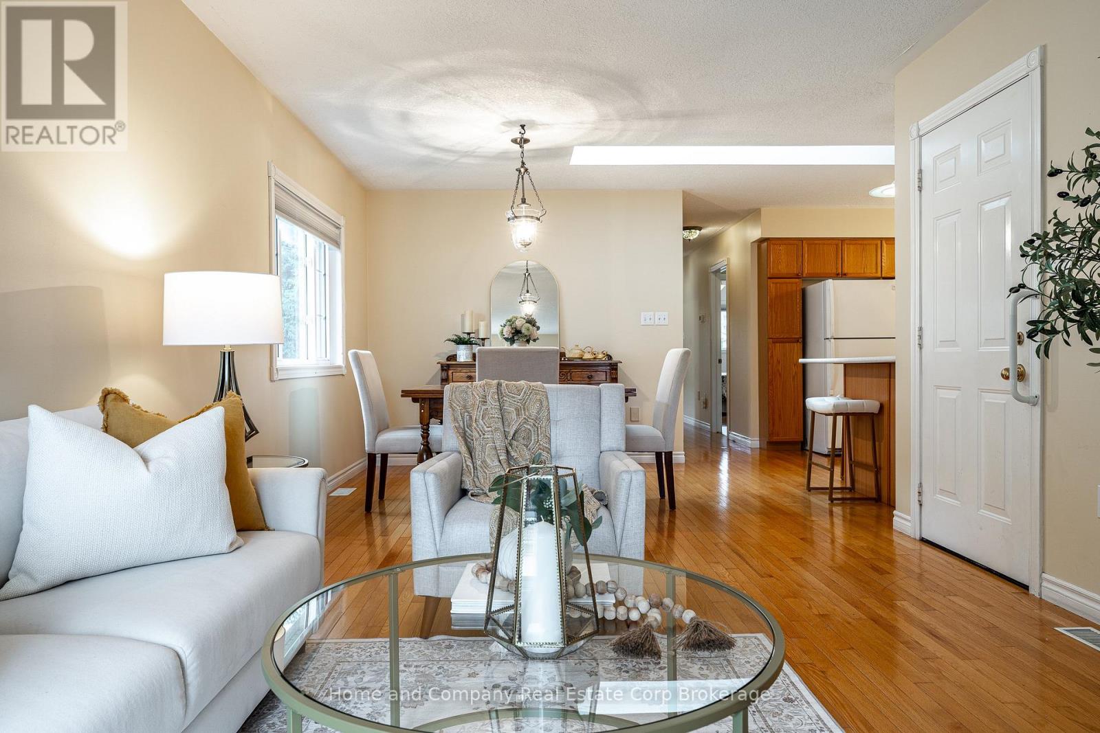 295 Norman Street, Stratford, Ontario  N5A 7Y3 - Photo 3 - X13011776