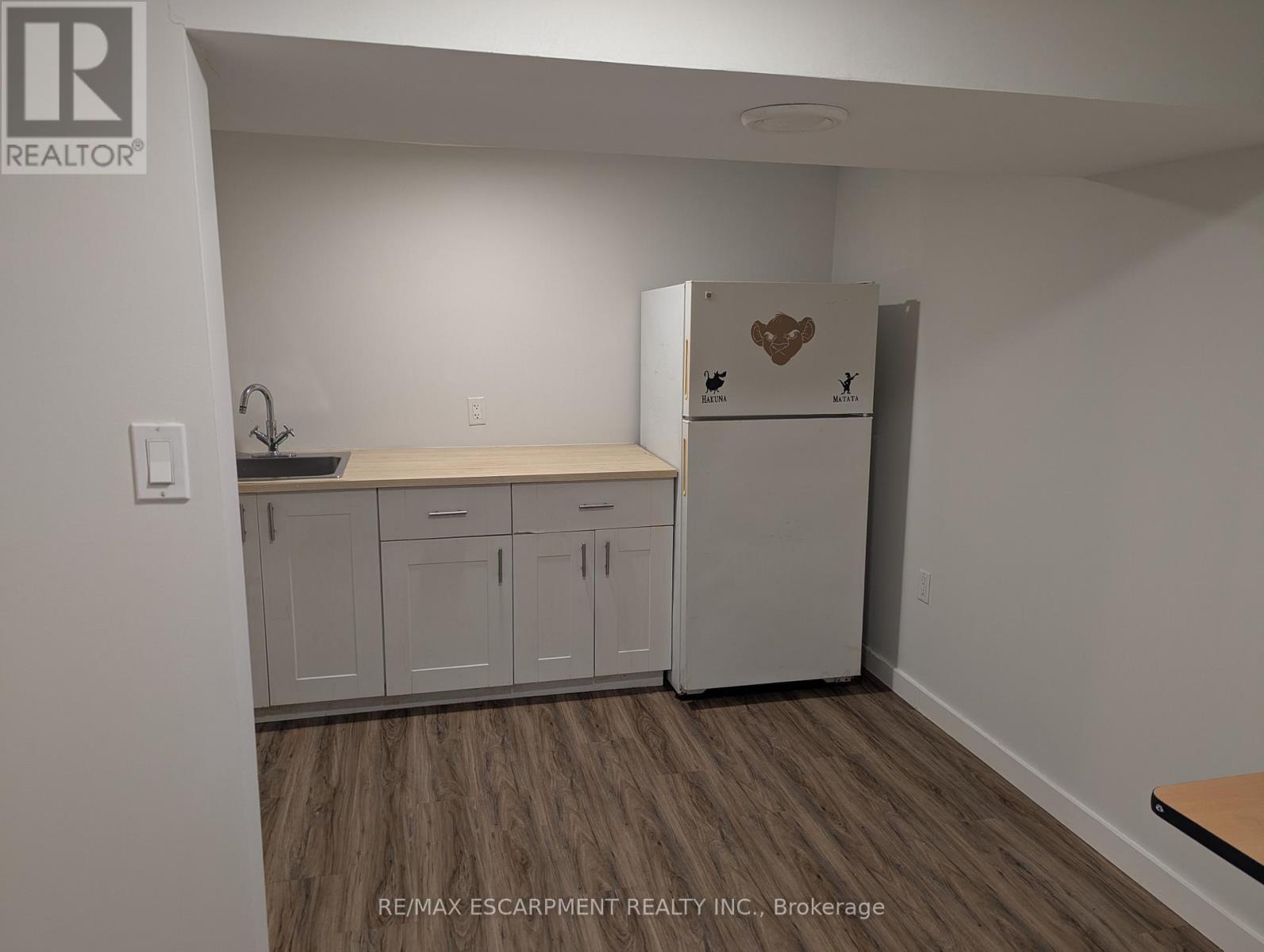 5 - 63 Pelham Road, St. Catharines, Ontario  L2S 1R6 - Photo 3 - X13012520