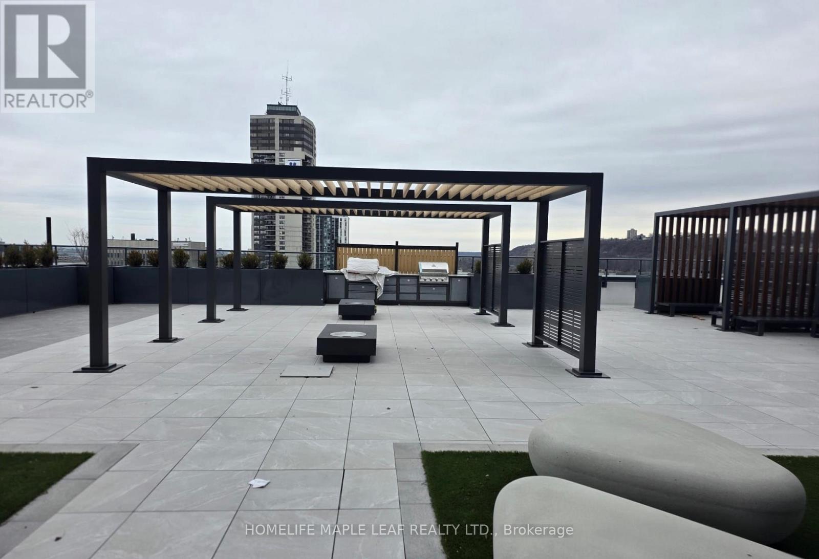 1916 - 75 James Street S, Hamilton, Ontario  L8P 4V8 - Photo 2 - X13012540