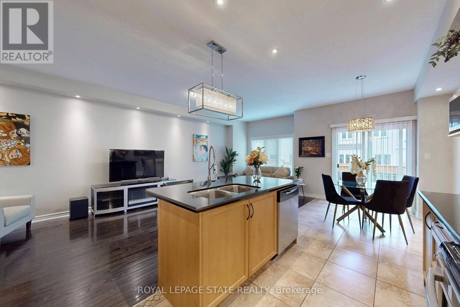 34 Forest Valley Crescent, Hamilton, Ontario  L9H 0A7 - Photo 16 - X13012632