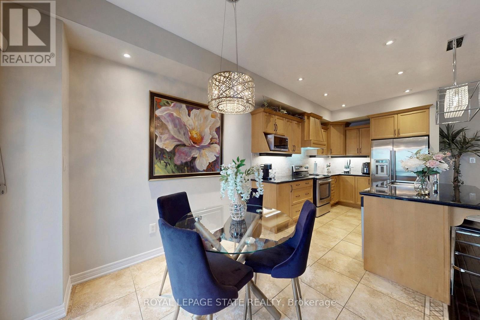 34 Forest Valley Crescent, Hamilton, Ontario  L9H 0A7 - Photo 19 - X13012632