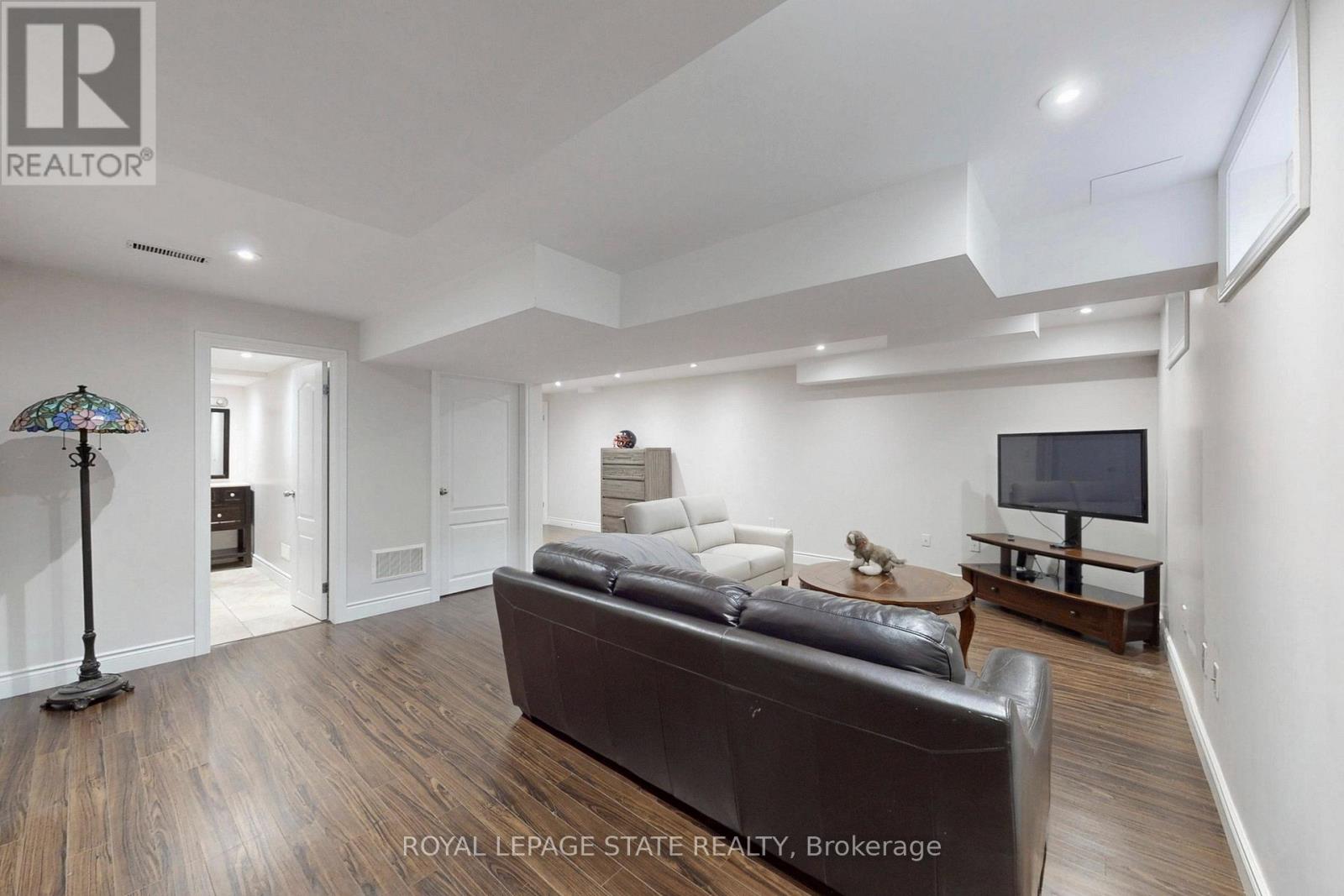 34 Forest Valley Crescent, Hamilton, Ontario  L9H 0A7 - Photo 38 - X13012632