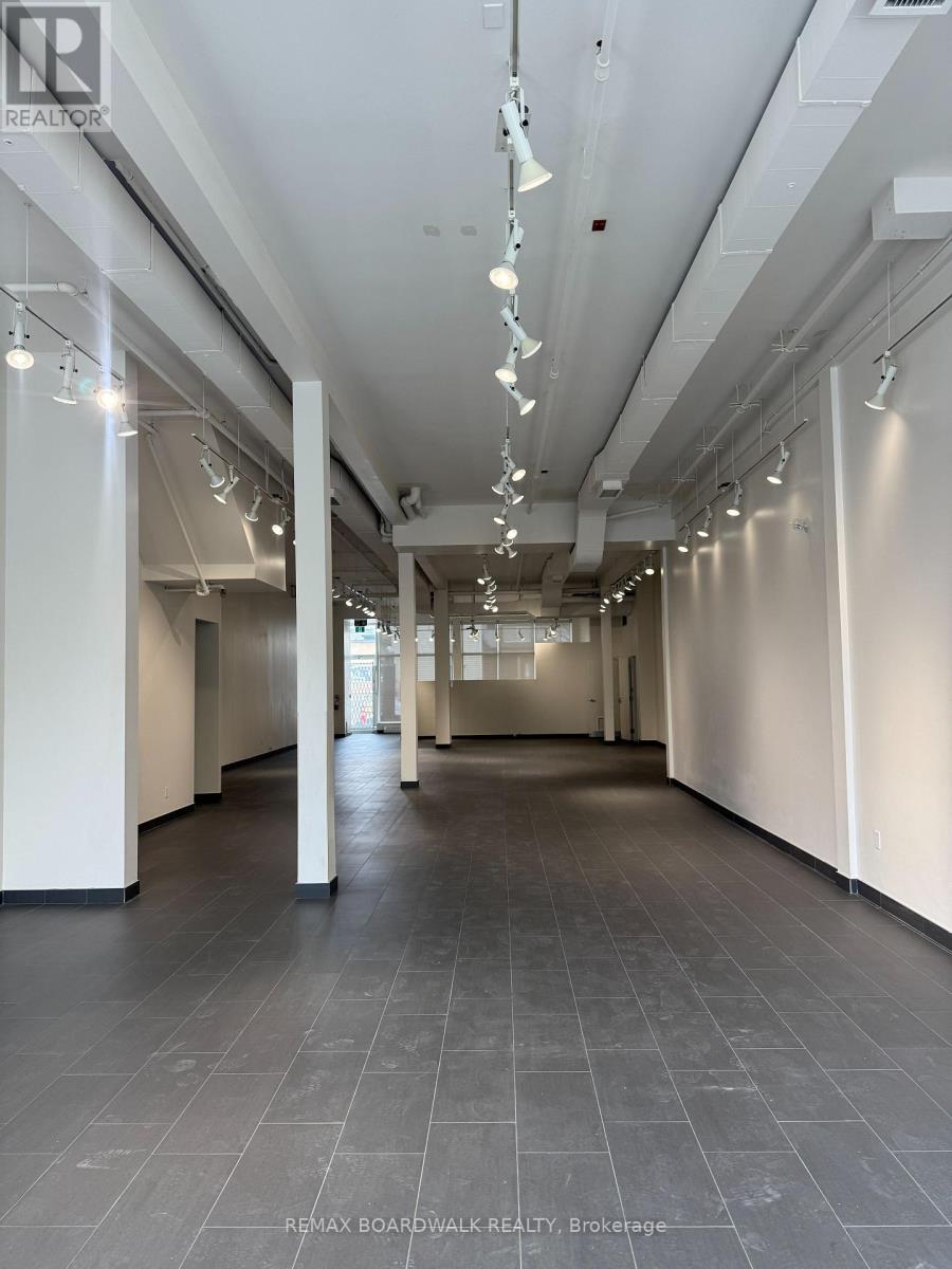 85 Murray Street E, Ottawa, Ontario  K1N 5M5 - Photo 3 - X12810434