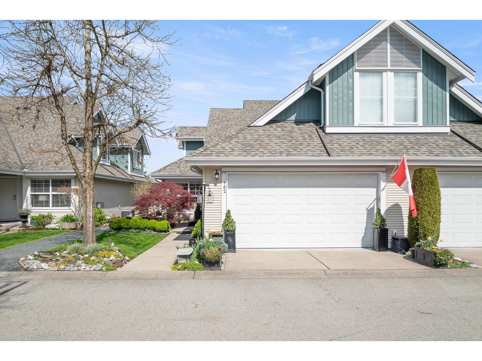 102 16995 64TH AVENUE, Surrey, British Columbia