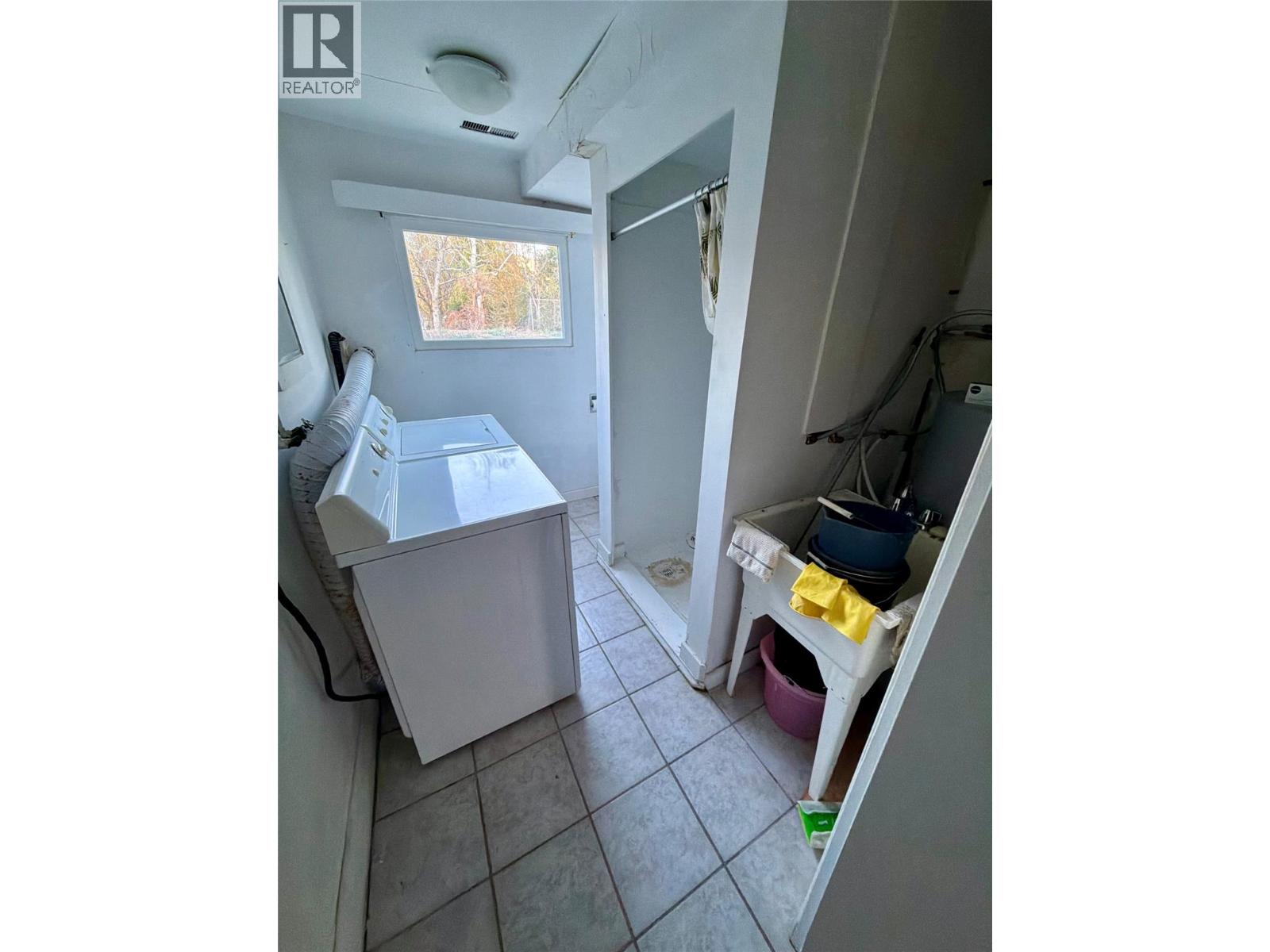 1415 91 Street Osoyoos Photo 27