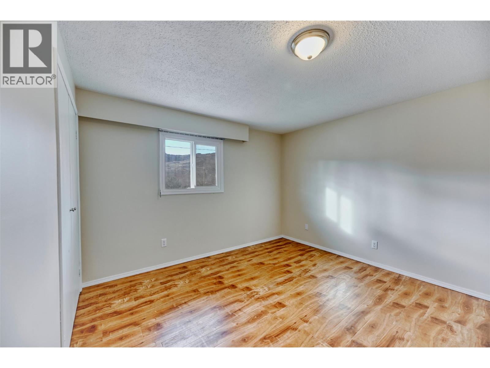 1415 91 Street Osoyoos Photo 14