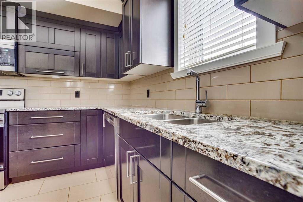 5, 208 Sparrow Hawk Drive, Fort Mcmurray, Alberta  T9K 0Y8 - Photo 10 - A2302036