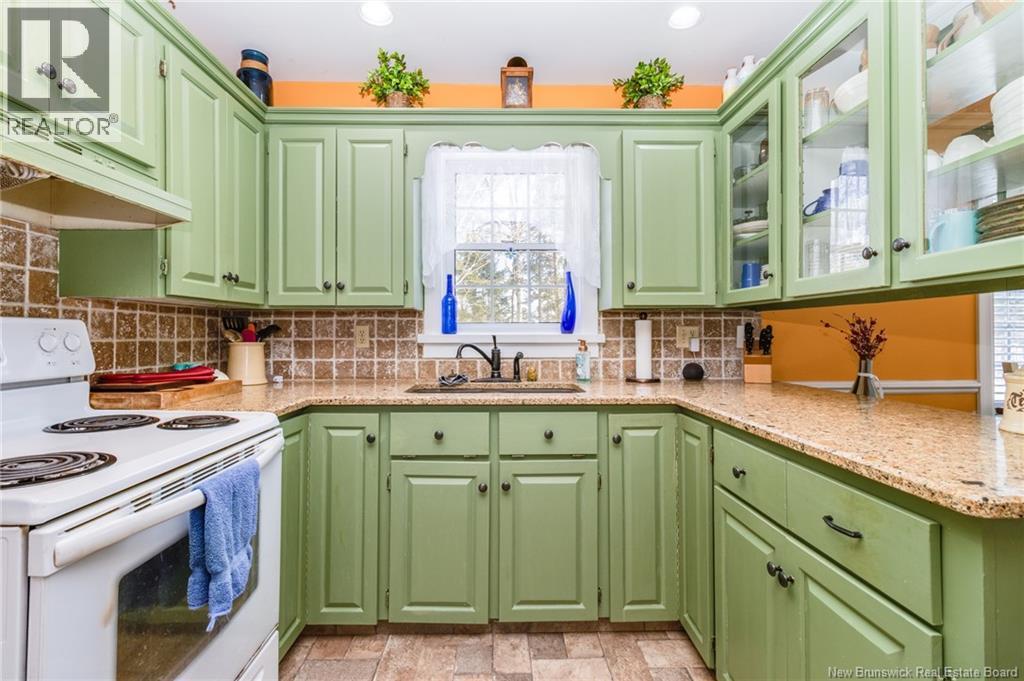 74 Highfield Road, Douglas, New Brunswick  E3A 7P4 - Photo 10 - NB133883