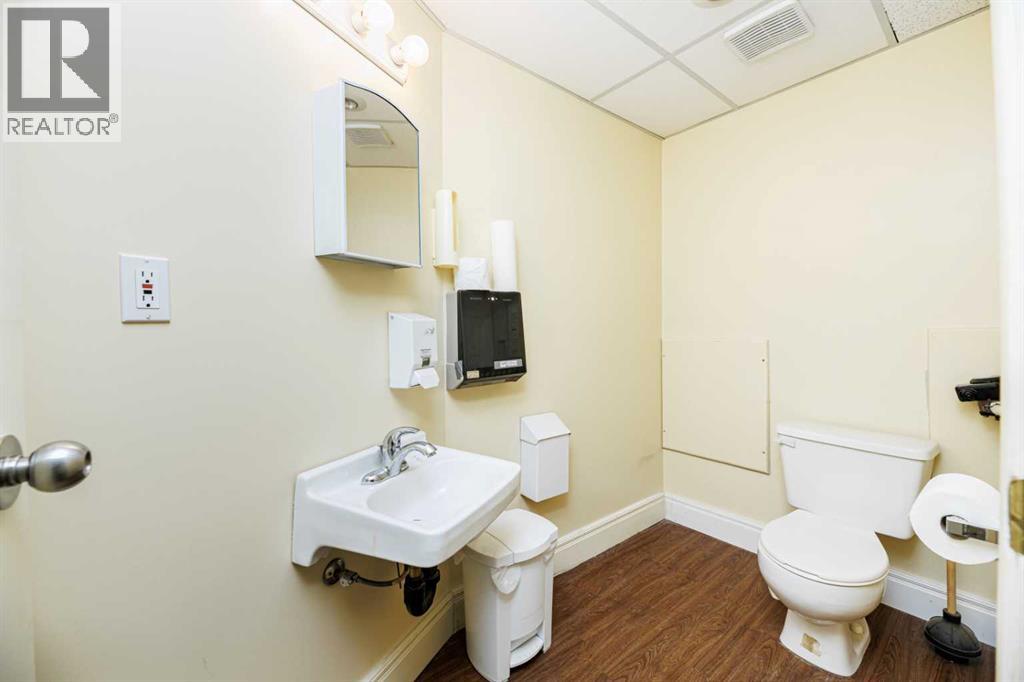 Lorem Ipsum Do, Lacombe, Alberta  T4L  - Photo 38 - DEMO29487341