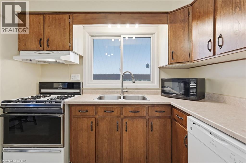 54 Nelson Street, Waterdown, Ontario  L0R 2H0 - Photo 18 - 40816153