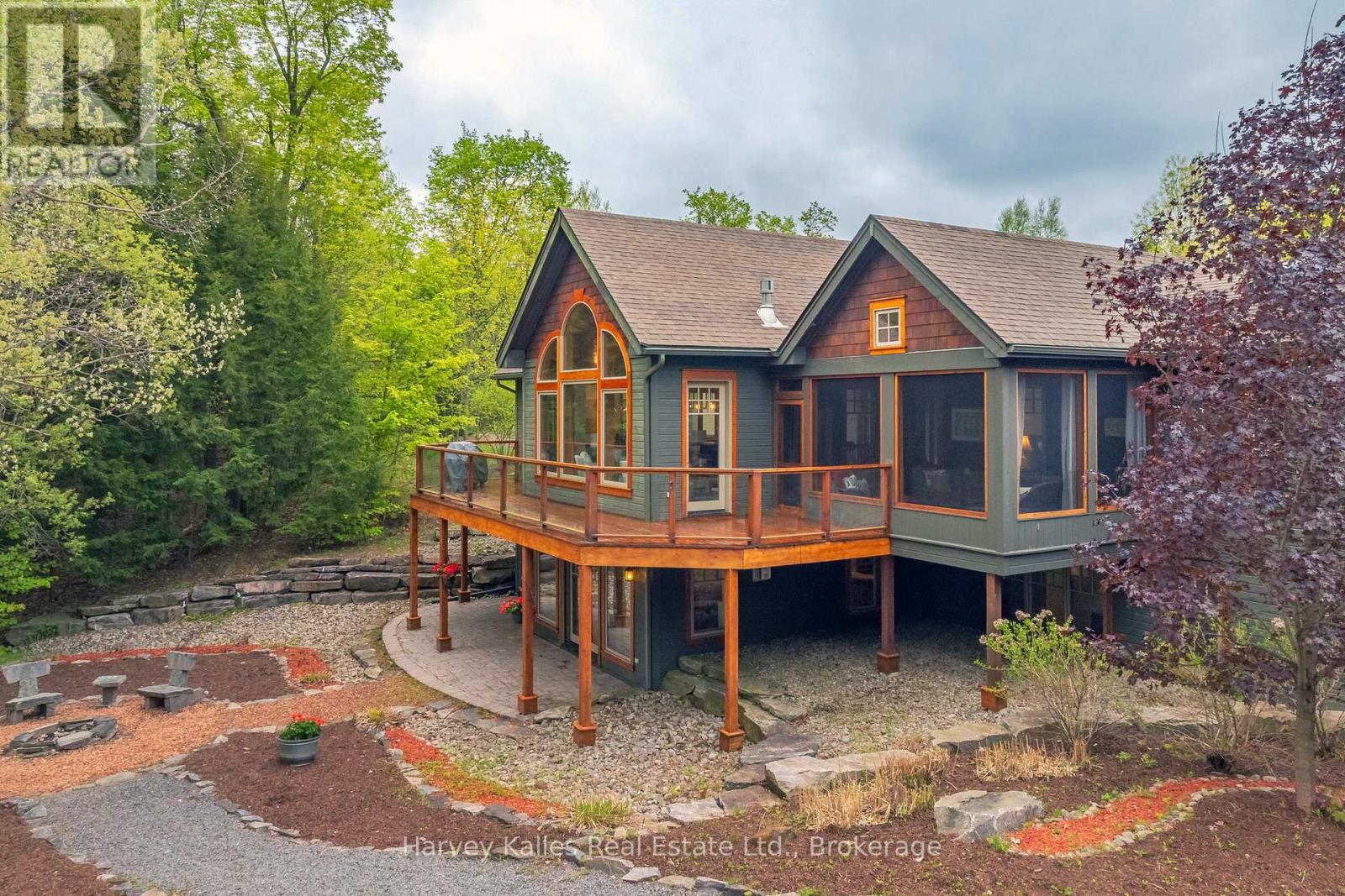 63 Clubhouse Drive, Huntsville, Ontario  P1H 1B1 - Photo 2 - X12875698