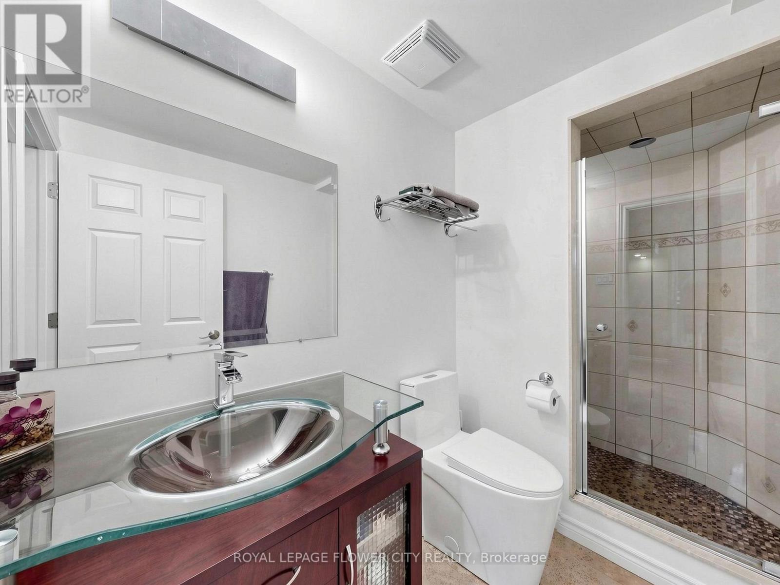 2 Don Morris Court, Clarington, Ontario  L1C 5P7 - Photo 27 - E13012662