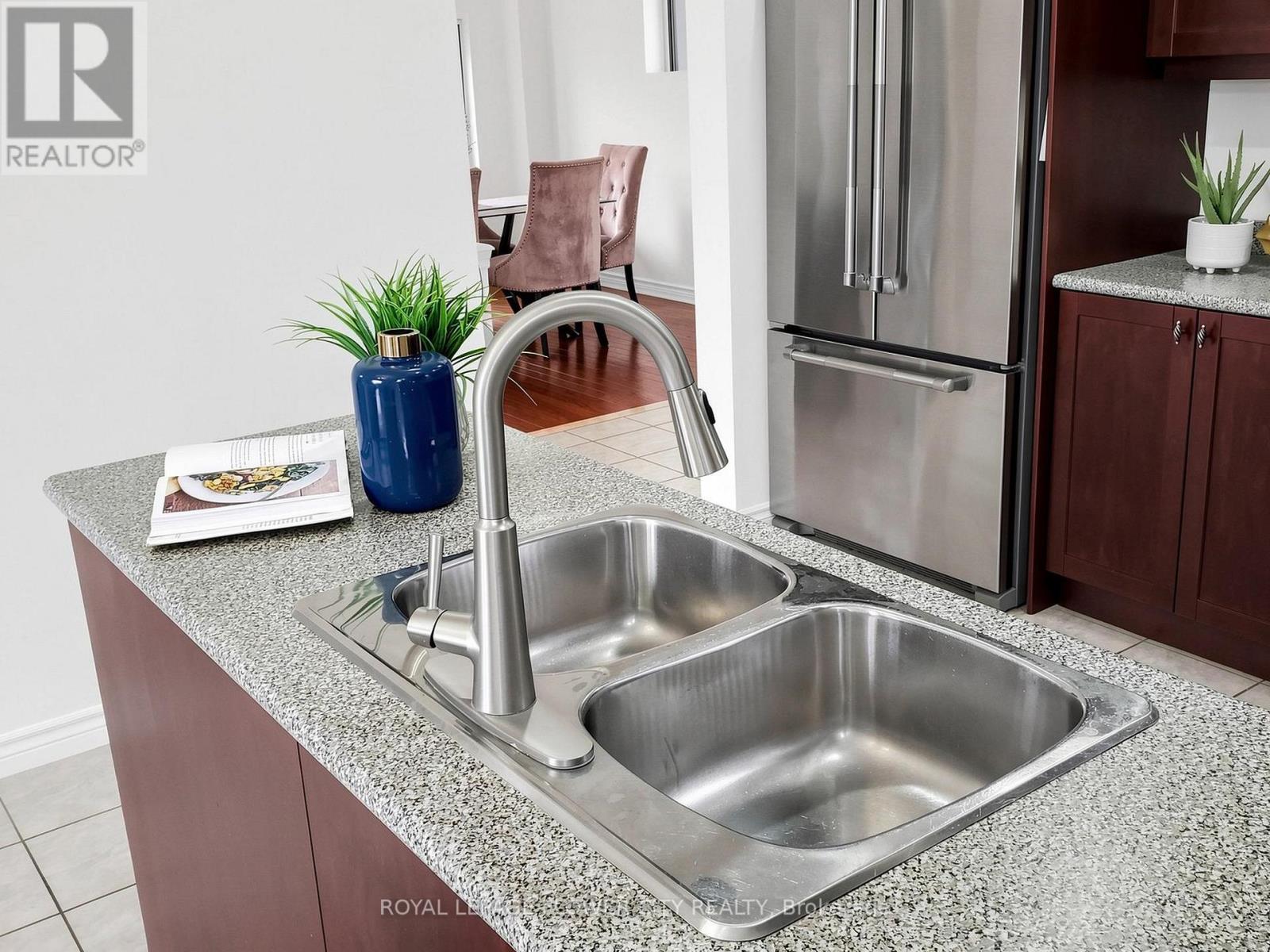 2 Don Morris Court, Clarington, Ontario  L1C 5P7 - Photo 15 - E13012662