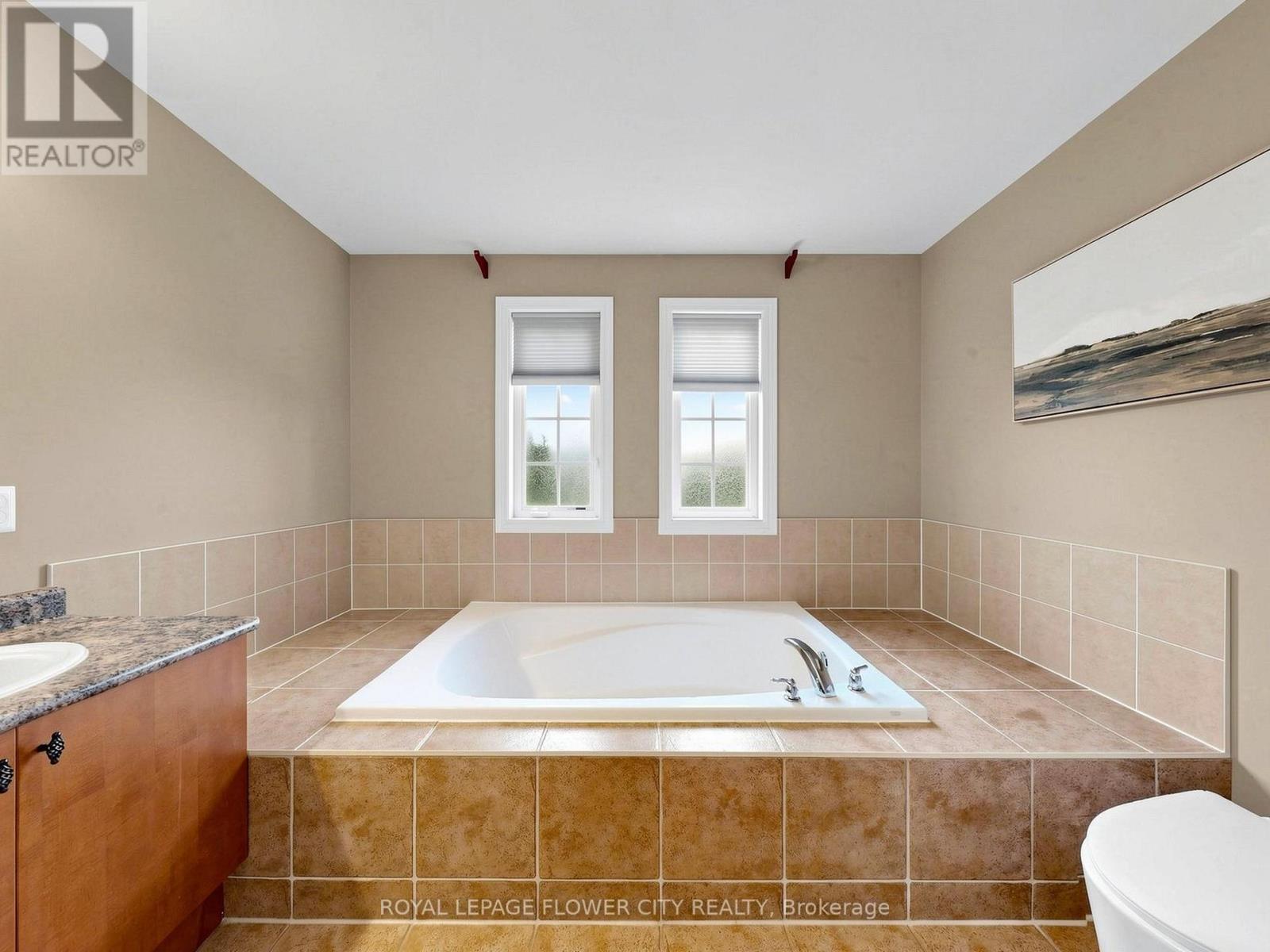 2 Don Morris Court, Clarington, Ontario  L1C 5P7 - Photo 23 - E13012662