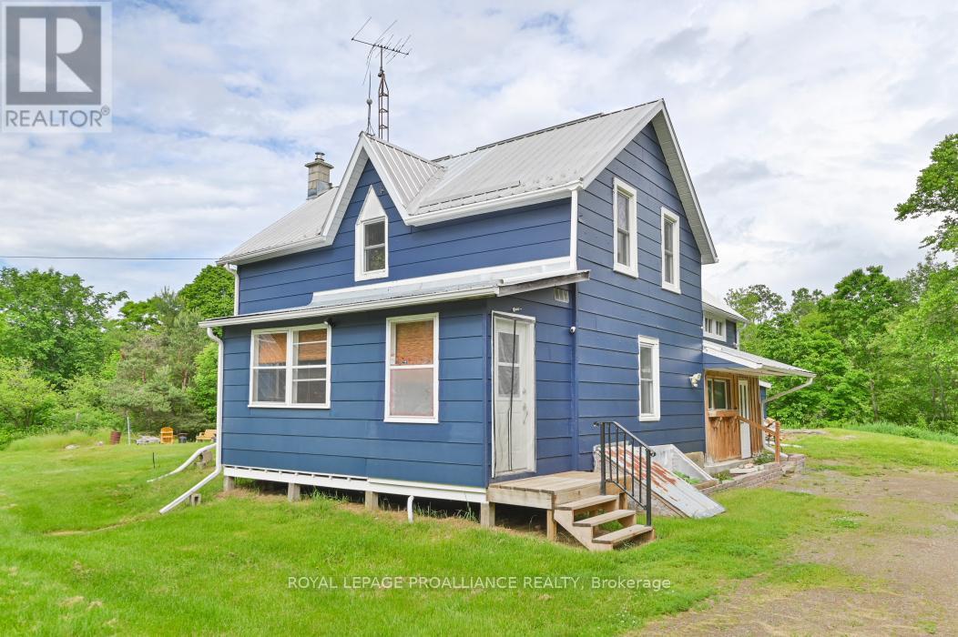 369 5TH CONCESSION ROAD S, Addington Highlands, Ontario