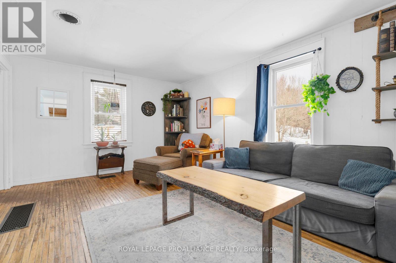 369 5th Concession Road S, Addington Highlands, Ontario  K0H 1P0 - Photo 6 - X12807394