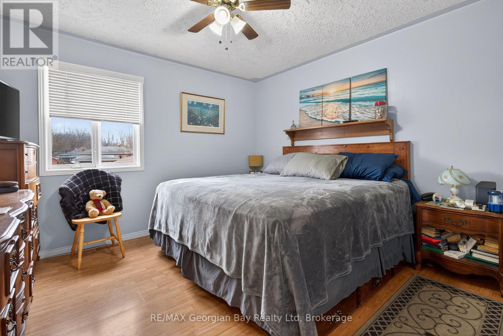 19 Mercer Crescent, Penetanguishene, Ontario  L9M 1W3 - Photo 10 - S13012822