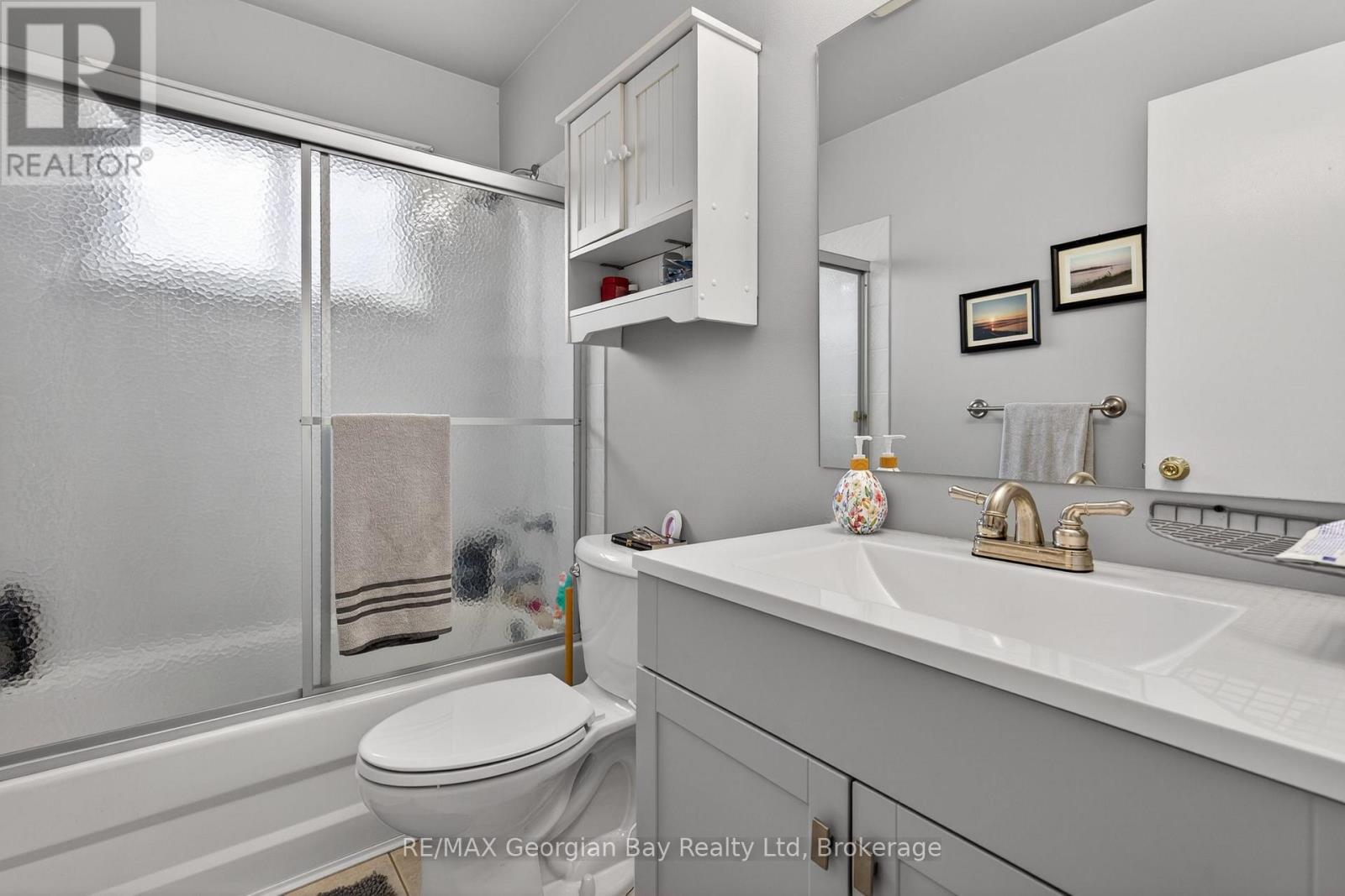 19 Mercer Crescent, Penetanguishene, Ontario  L9M 1W3 - Photo 14 - S13012822