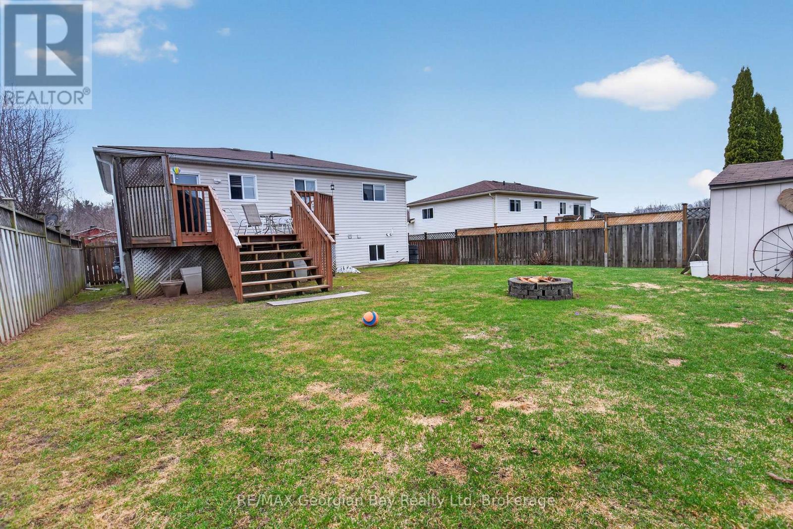 19 Mercer Crescent, Penetanguishene, Ontario  L9M 1W3 - Photo 25 - S13012822