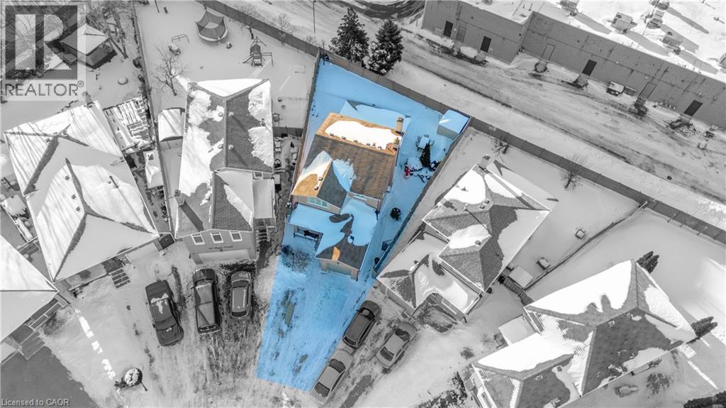 39 Regis Court, Stoney Creek, Ontario  L8E 4M8 - Photo 34 - 40821866