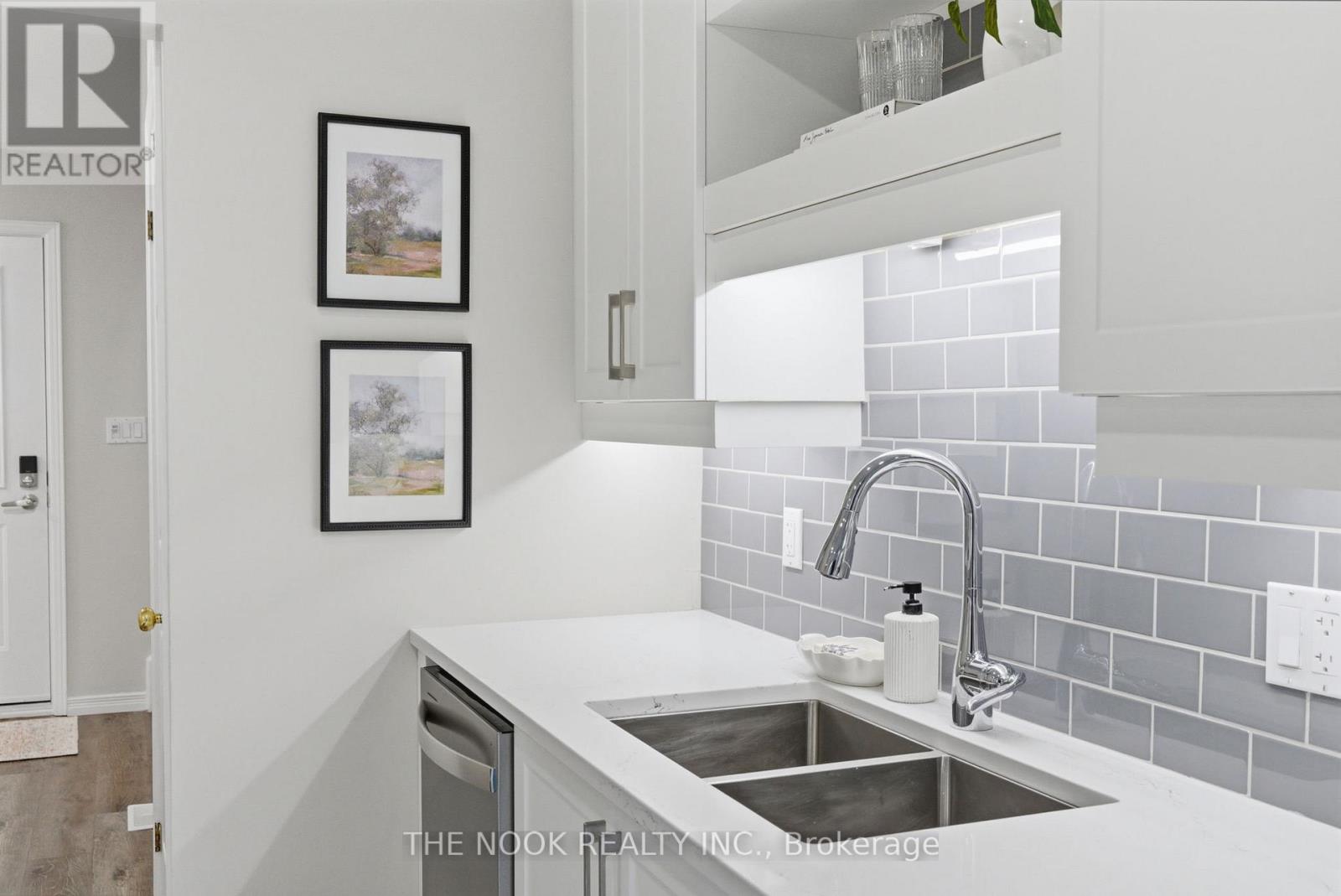 43 Short Crescent, Clarington, Ontario  L1E 2Z5 - Photo 11 - E13012716