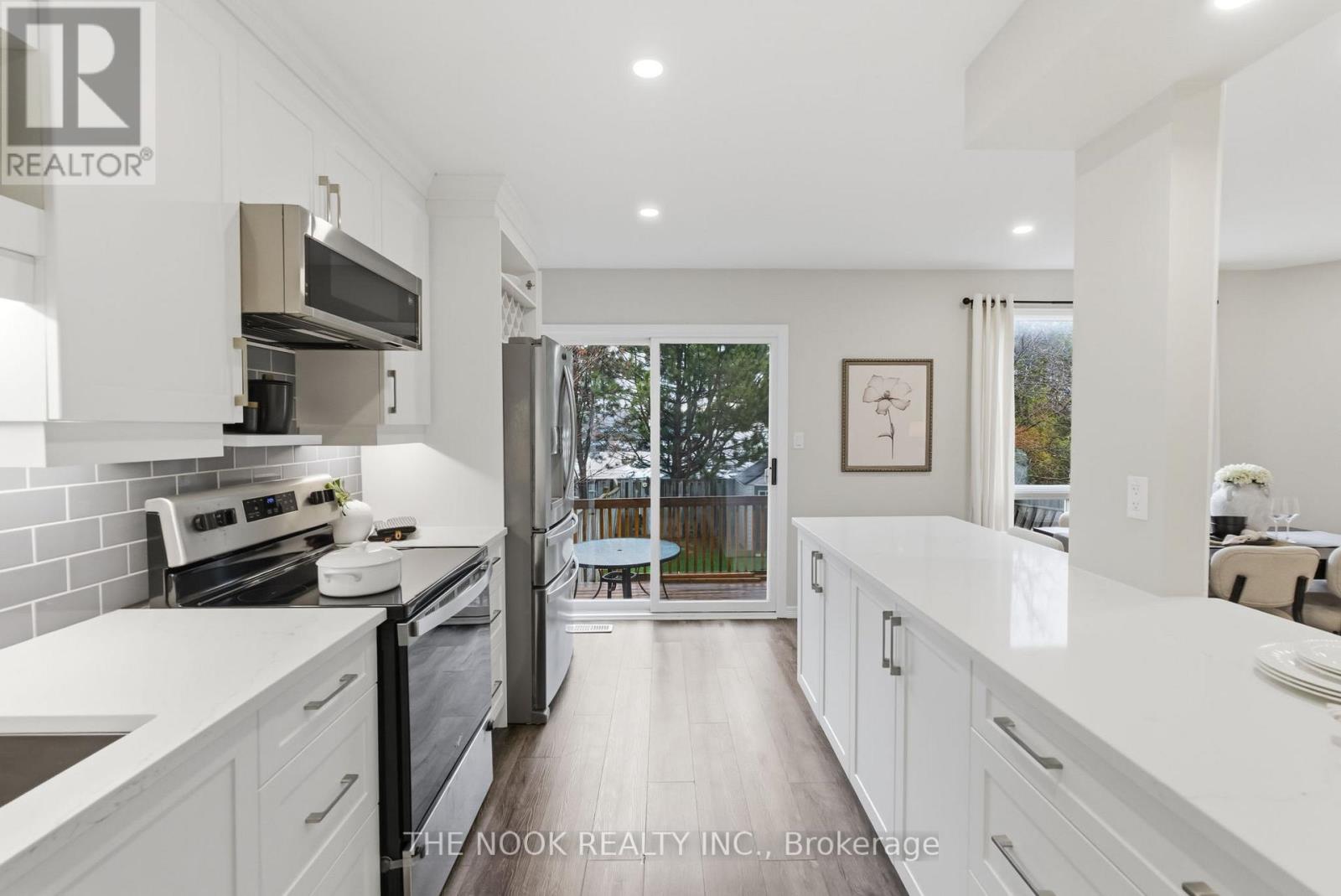 43 Short Crescent, Clarington, Ontario  L1E 2Z5 - Photo 6 - E13012716