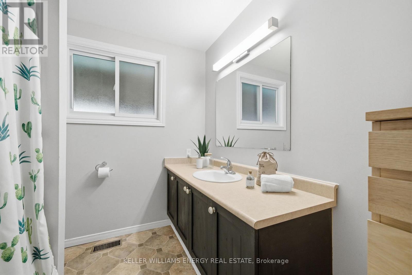 15 Westmore Street, Clarington, Ontario  L1E 2H8 - Photo 21 - E13012818