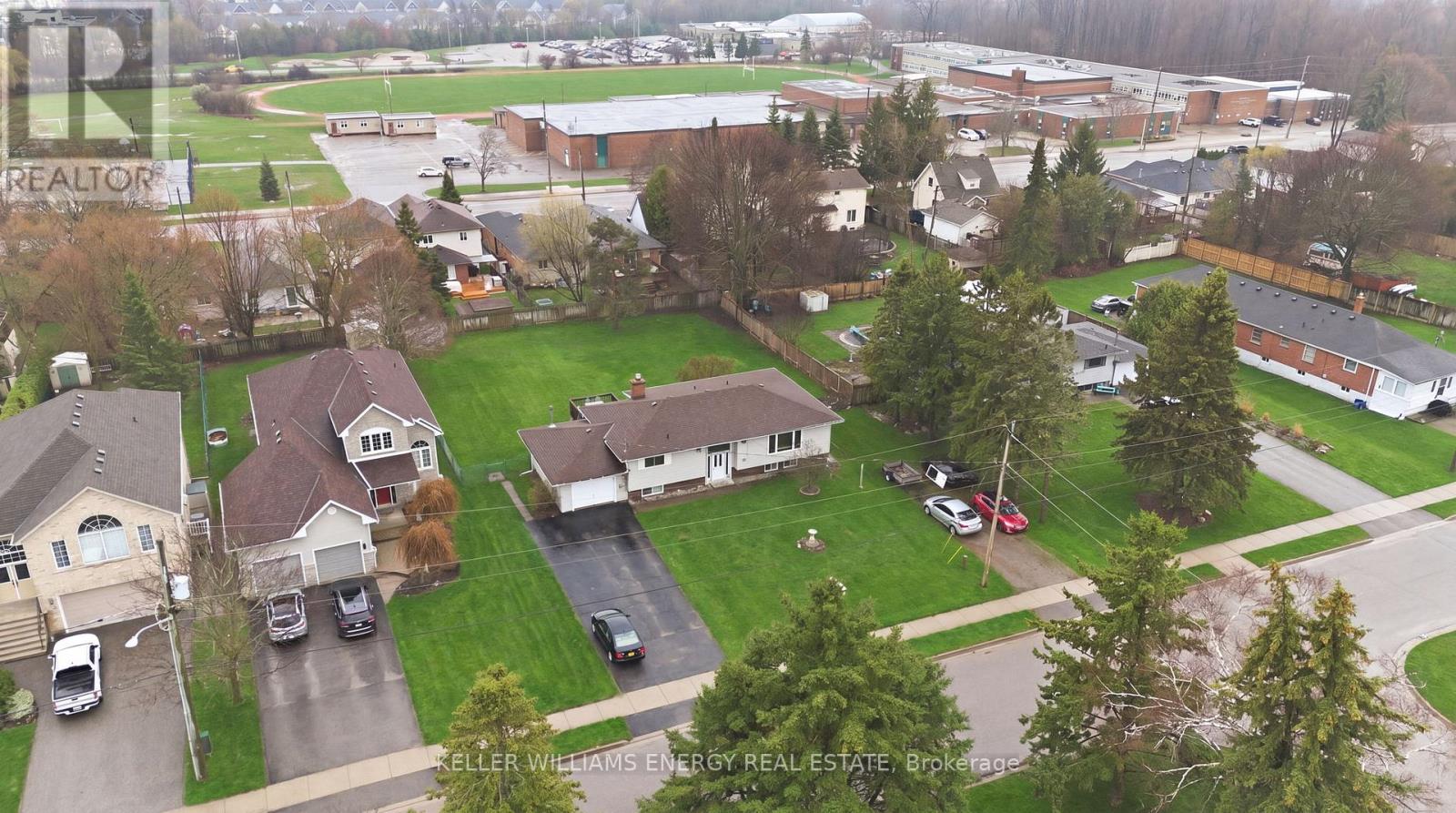 15 Westmore Street, Clarington, Ontario  L1E 2H8 - Photo 37 - E13012818