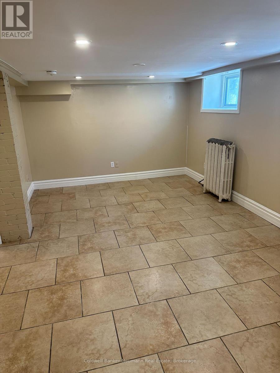 45 Paisley Street, Guelph, Ontario  N1H 2N7 - Photo 17 - X13012814